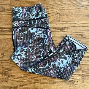 Lululemon EUC size 8 never dried